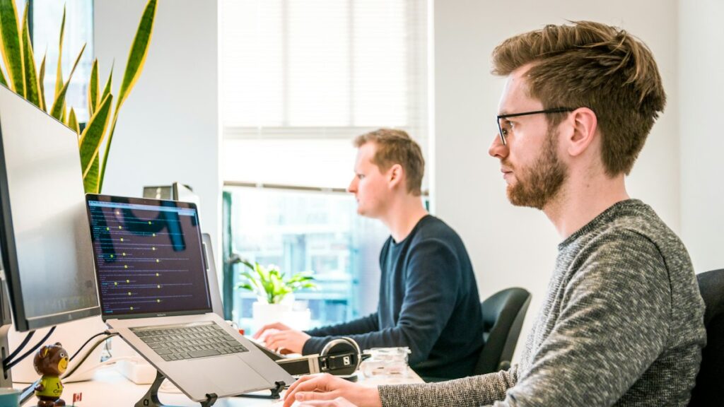 25 Remote-First Companies Hiring Globally This Year