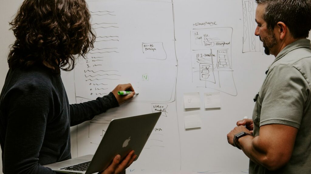 Supply Chain and Logistics Careers Worth Considering