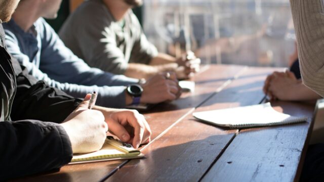 Walk-in Interview Checklist: Documents, Dress Code and What to Say